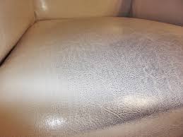 https://www.whatincar.com/wp-content/uploads/2022/04/How-to-Remove-Dye-Stains-From-Leather-Car-Seats.jpg?ezimgfmt=rs:259x194/rscb1/ngcb1/notWebP